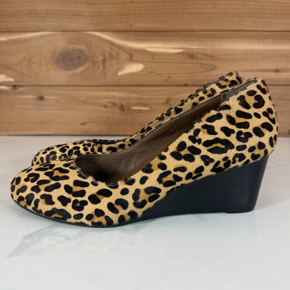 Vionic Leopard Print Calf Hair Wedge Pumps Womens 10 Round Toe Animal Print